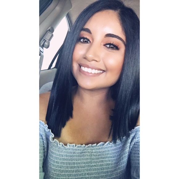 Meet your Posher, Krystal - Picture 1 of 1